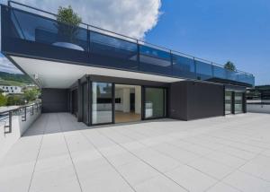 Appartement neuf de  standing - 4.5 pièces en angle avec terrasse de 164m²