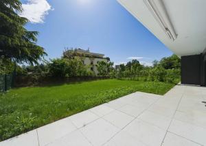 Appartement neuf de 2.5 pièces avec terrasse et jardin privatif