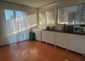 Magnifique appartement de 4.5 pcs au 2ème étage avec vue sur le lac