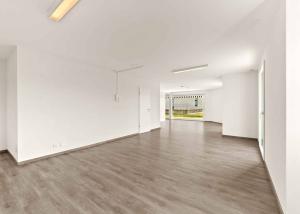 Surface commerciale d’exception avec jardin
