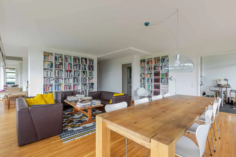 APPARTEMENT LUMINEUX DE 4 PIÈCES