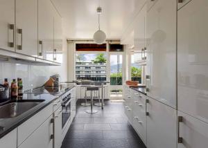 APPARTEMENT LUMINEUX DE 4 PIÈCES