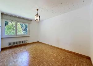Bel appartement traversant de 4,5 pièces avec terrasse et jardin