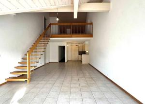 Bel attique de 4,5 pièces avec grande mezzanine