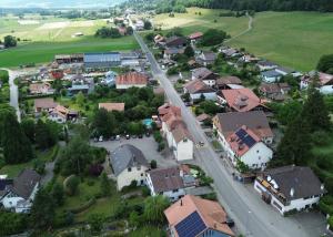 Immeuble à vendre à Lamboing