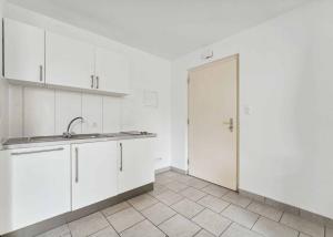 Immeuble à vendre à Lamboing