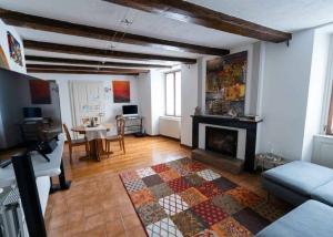 Duplex 3.5 pièces de charme - cœur de St-Maurice  
