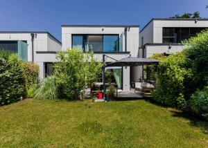 VILLA MEUBLEE ET EQUIPEE 