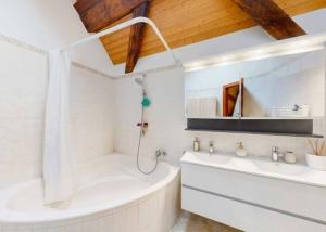 Spacieux appartement 5 pièces avec terrasse panoramique