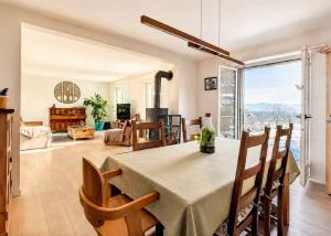 Ravissante maison familiale avec grand jardin et vue 