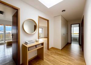 Au dernier étage - Grand 3.5 pièces sur 1 niveau de 79 m2 + balcon