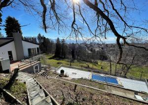 Magnifique villa avec piscine à Epalinges