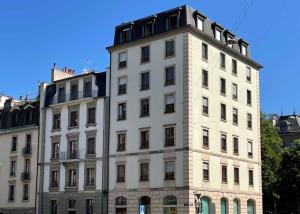 PLENDIDE SURFACE DE BUREAUX DANS UN QUARTIER PRESTIGIEUX