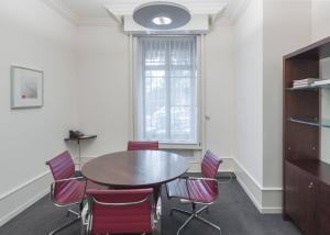 SPLENDIDE SURFACE DE BUREAUX DANS UN QUARTIER PRESTIGIEUX