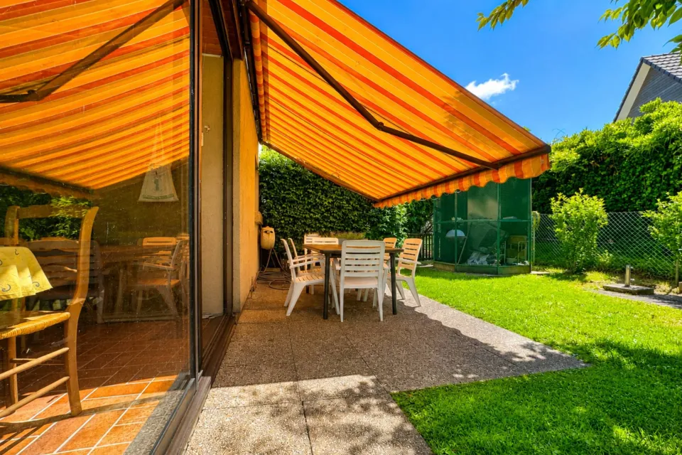 Villa de 6.5 pièces avec studio indépendant 
