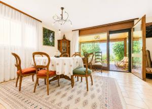 Villa de 6.5 pièces avec studio indépendant