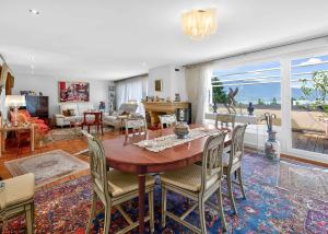 Dernier étage -  6 pièces avec ascenseur privatif et grande terrasse