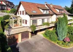 Villa mitoyenne 7.5 pièces avec vue lac à Lausanne-Chailly - Disponible de suite