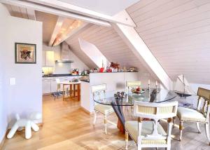 Magnifique appartement duplex de 5.5 pièces en attique