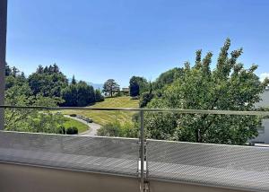 Lumineux 3.5 pièces de 77.5  m2 + grand balcon 17.5 m2