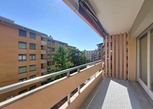 Spacieux 4.5 p de 91 m2 avec potentiel  - 2 balcons  
