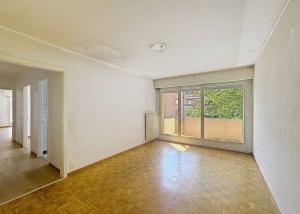 Spacieux 4.5 p de 91 m2 avec potentiel  - 2 balcons
