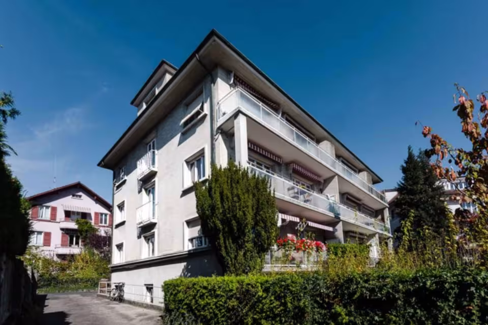 Charmant appartement 2,5 pièces à Pully avec magnifique vue sur le Lac
