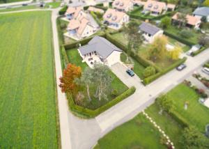 Maison individuelle de 5 pièces avec grand jardin et garage double