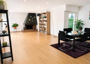Maison individuelle de 5 pièces avec grand jardin et garage double