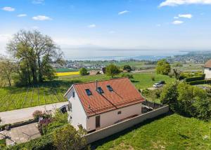 Villa neuve de standing avec vue panoramique sur le lac Léman