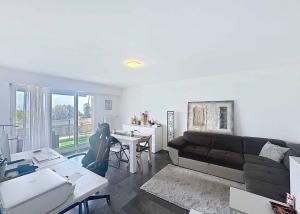 Appartement de 1 pièce - 33.5 m2 avec grand balcon et garage box
