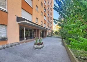 Appartement de 1 pièce - 33.5 m2 avec grand balcon et garage box