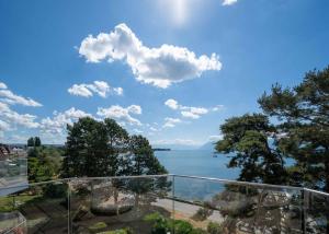 Magnifique appartement en duplex avec vue panoramique sur le lac