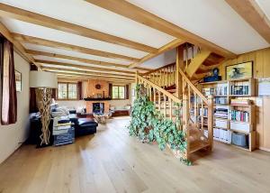 Grand chalet de 3 appartements avec vue panoramique