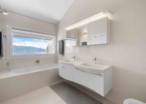 Villa contemporaine avec panorama exceptionnel