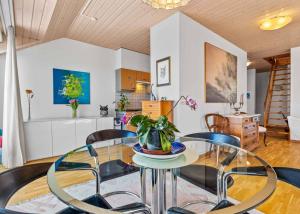 Appartement lumineux de 4.5 pièces au dernier étage avec mezzanine à Belmont-sur-Lausanne