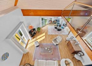 Appartement lumineux de 4.5 pièces au dernier étage avec mezzanine à Belmont-sur-Lausanne