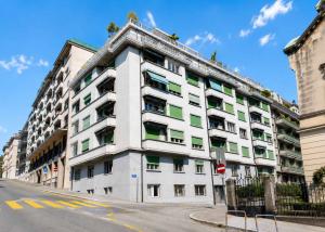Bel appartement de 2,5 pièces avec aperçu sur le lac