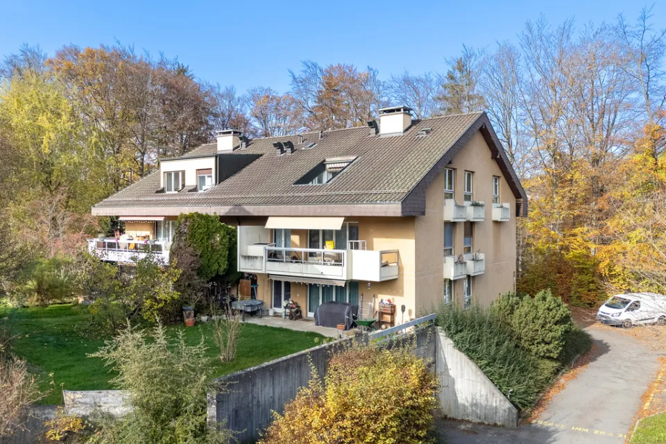 Spacieux appartement de 5 pèces aux combles