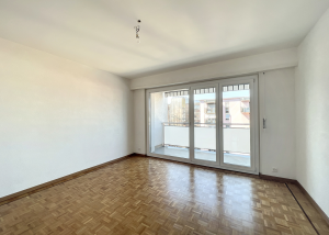 3 pièces en rénovation au 7ème étage - Général-Guisan 50