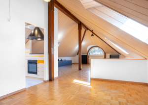 Studio en attique au centre de Lausanne