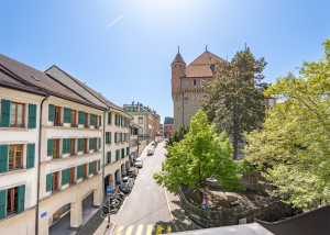 Studio en attique au centre de Lausanne
