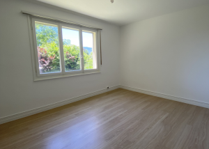 appartement de 3,5 pièces au rez-de-chaussée