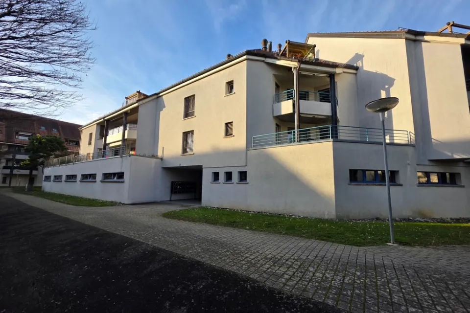 Spacieux logement avec balcon