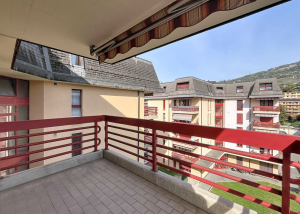 1.5 en cours de rénovation - Jura 8