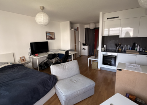 Studio moderne dans quartier calme