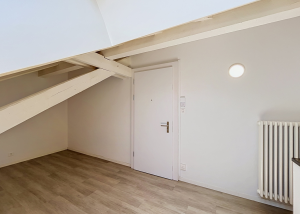 Chambre dans les combles - Léman 12