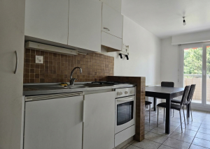 Avenue de Gilamont 38, 1800 VEVEY, 3.5 pcs au 6ème étage