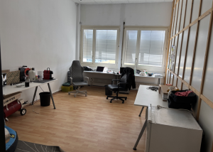 Atelier de 149 m2 idéalement situé à Gland
