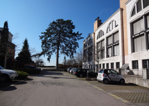 Nyon - Parking extérieur proche de la gare